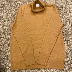 GAP Merino Wool Turtleneck sweater